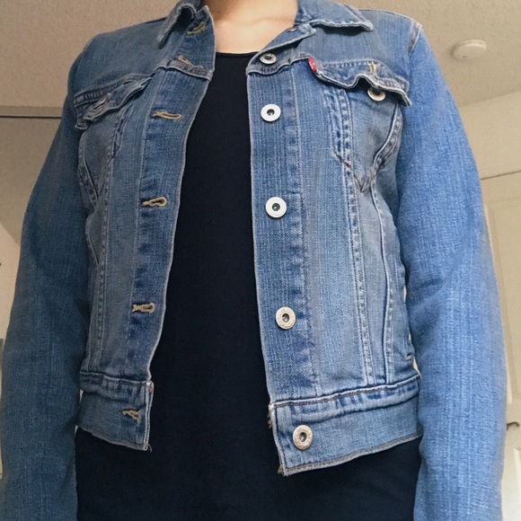 🚨FLASH SALE!!! NWOT Levi’s Denim Jacket - Picture 4 of 4